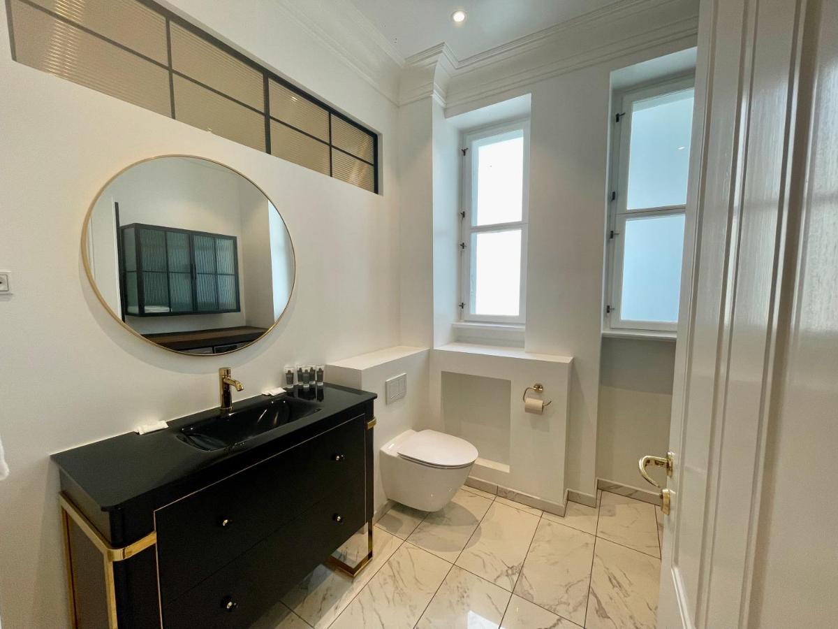 Beautiful 3 Bedroom Flat Next To The Marble Church コペンハーゲン エクステリア 写真